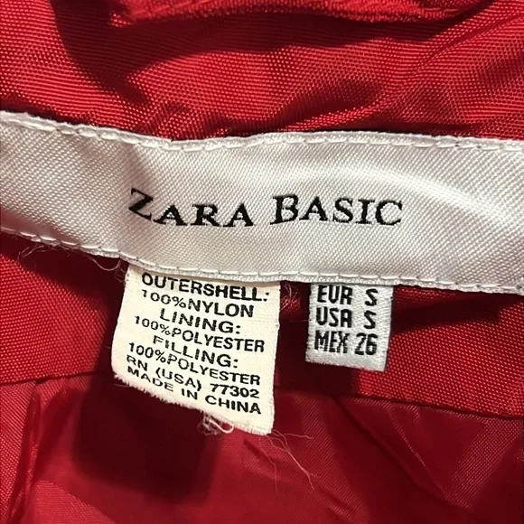 Zara Basic Women’s Red Raincoat Full Zip with Detachable Hoodie & Pockets, S